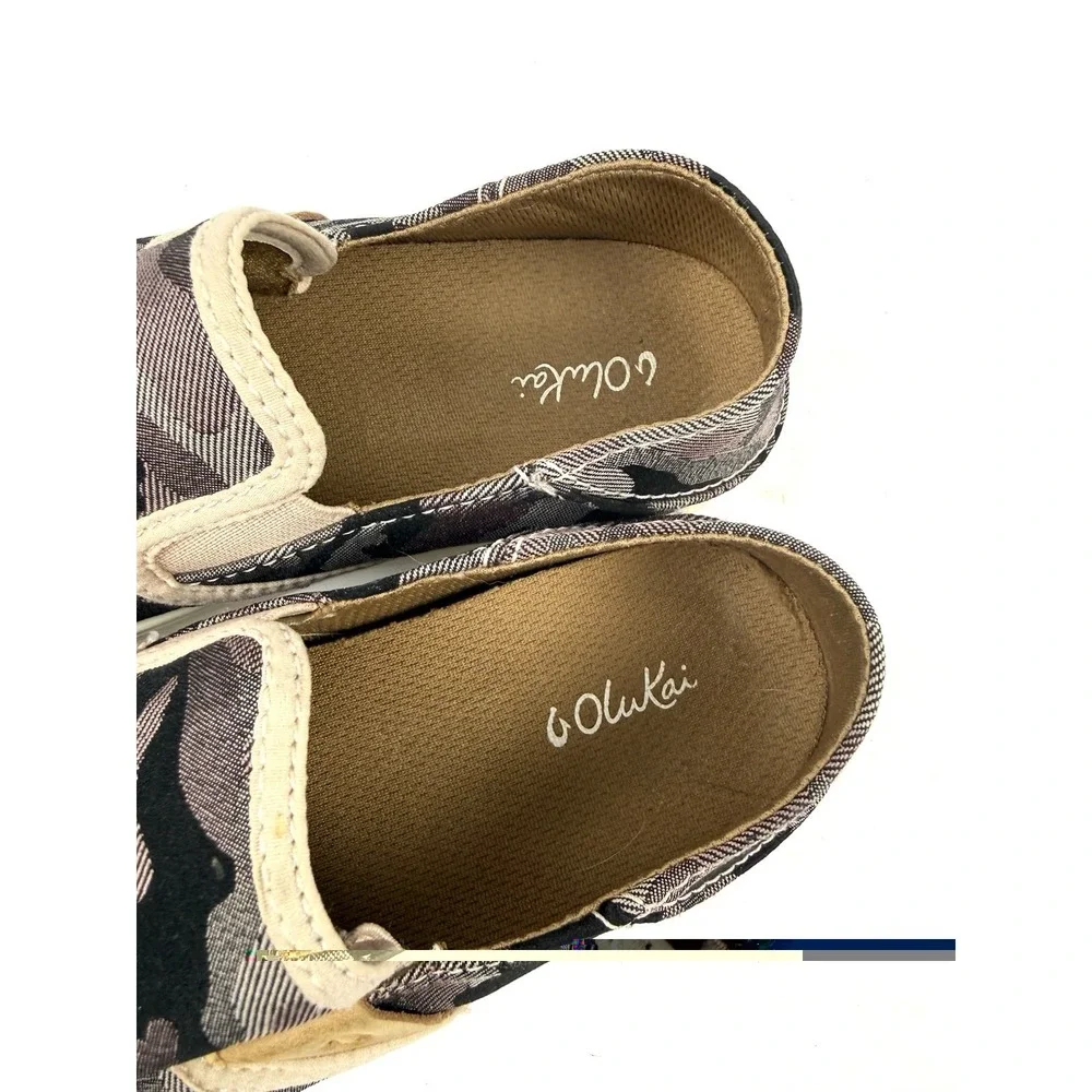 OluKai Pehuea PA'I Shoes 6 Camo Canvas Sift Pink Womens Loafer Slip On